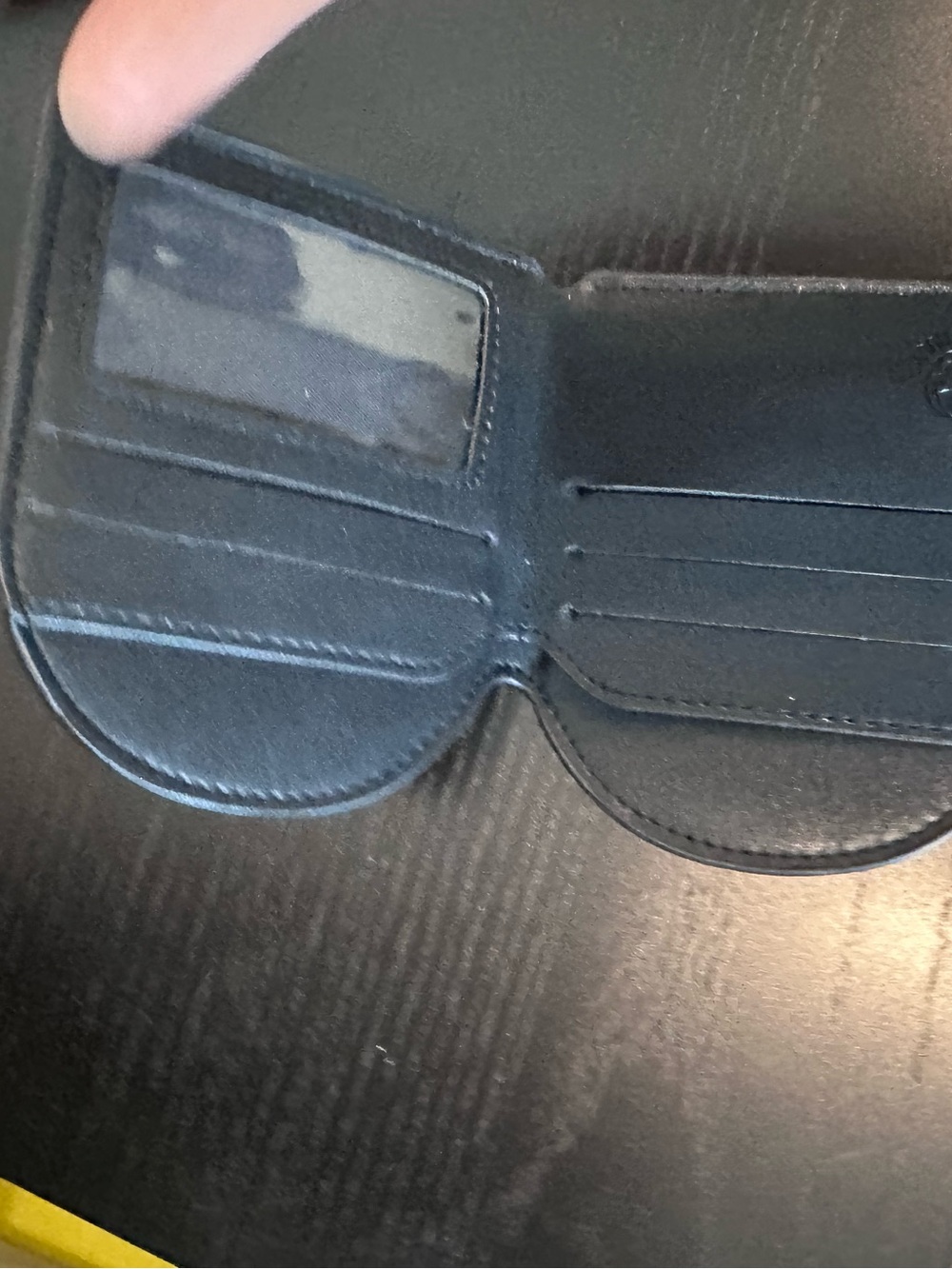 Love pain and stitches tombstone wallet - Picture 2 of 4